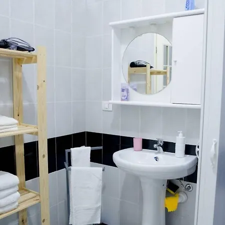 Semesterbostad Home's *